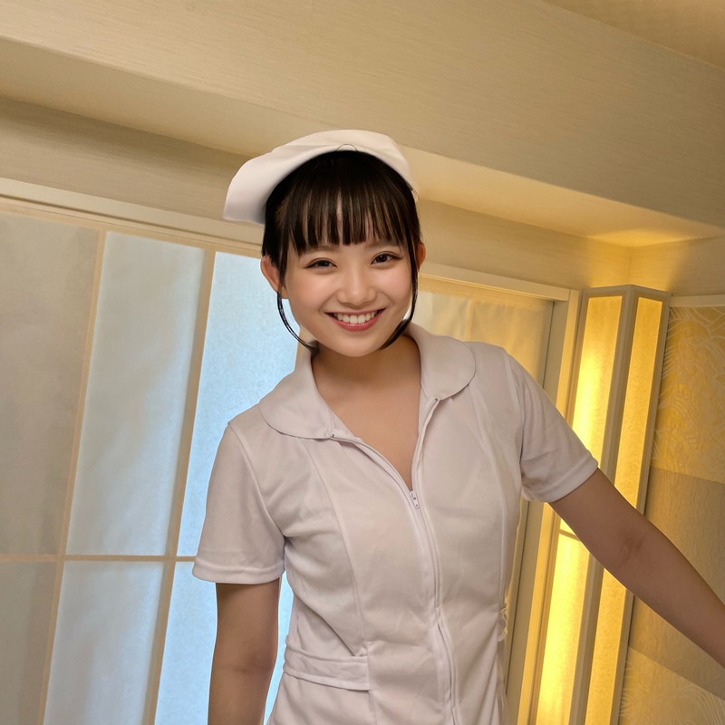 FC2-PPV-2993310 【ファン感謝祭！】本◯望結似のベビーフェイスのんちゃんナースにJ◯制服、バニーガール何でもお似合い！濃厚コスプレエッチ！豪華３本セット