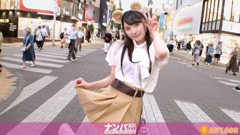 200GANA-2959 マジ軟派、初撮。 1992 可愛い顔して剛毛。黒髪ツインテール。自称『池袋で二番目に可愛い』あざといガールズバー店員を店に行くからちょっと遊ぼう