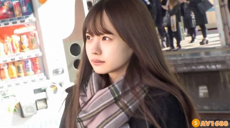 FC2-PPV-1302256 《お気に入り娘》【電車チカン】【中出しSEX】色白で小さな妖精　純白P　＃7