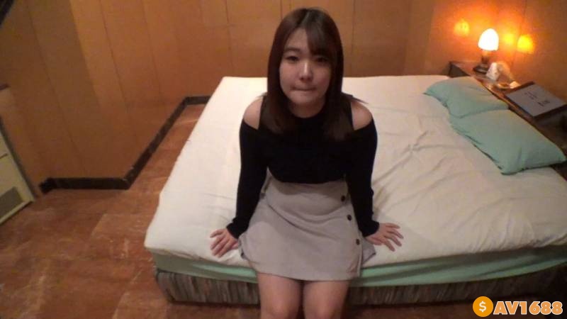 FC2-PPV-1351499 【顔出し・無修正】外語学科インテリでもクッソエロいパイパンＦカップ巨乳女子大生。妊娠しそうなくらいの大量精子を無断で中出し(73分)