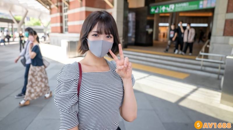 FC2-PPV-2982215 初撮影！！シネマ画風！【無修正】個数限定！！「いや！そこは舐めないで！！」押しに弱いFcup美巨乳美大生の宿泊先に押し入り芸術に必要な知識