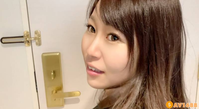 FC2-PPV-2983717 【無】黒人ハプバー多目的トイレ経験済み！経験人数100人以上！デカ尻むっちり巨乳バツイチ妻！※レビュー特典／高画質Ver