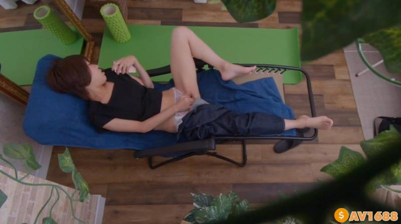 FC2-PPV-2599776 ★Specialコラボ★　美女の濃厚フェラ＆のぞき見オナニータイム