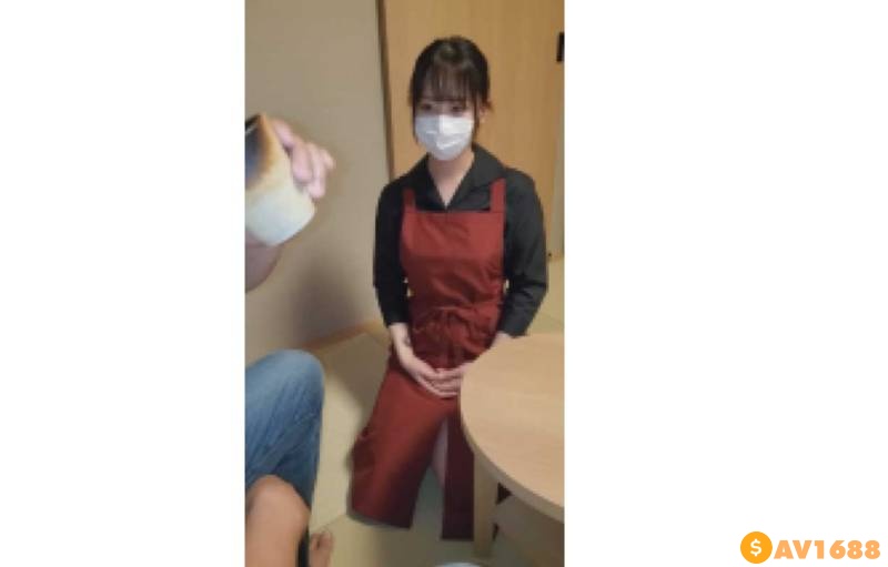 FC2-PPV-2679952 ※今月だけ 和風カフェの美乳Gカップ店員に生ハメ応援ぶっかけ。裸エプロンパイズリ中出し。
