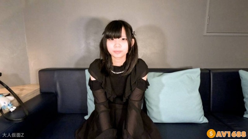 [fc2-ppv-4729639] [Amateur first shoot] Rei (18) is played to lick her