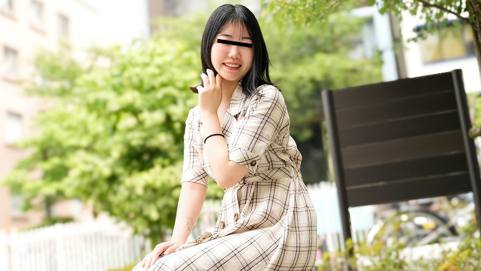Pacopacomama 040726_100 A Mixing Of Saliva And Vaginal Fluid! A Married Woman’s Intense Ptom Sex! Mie Arakawa